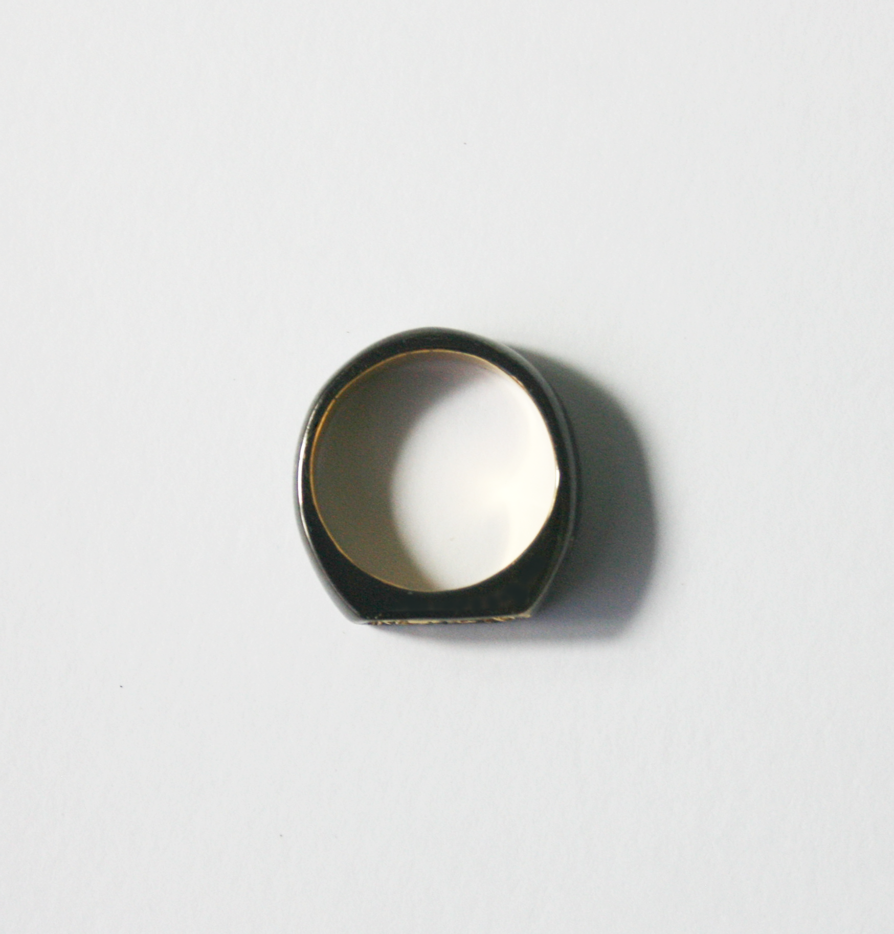 Black & gold unisex ring - Filia Rex