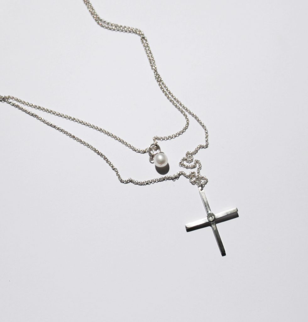 Cross and pearl double necklace