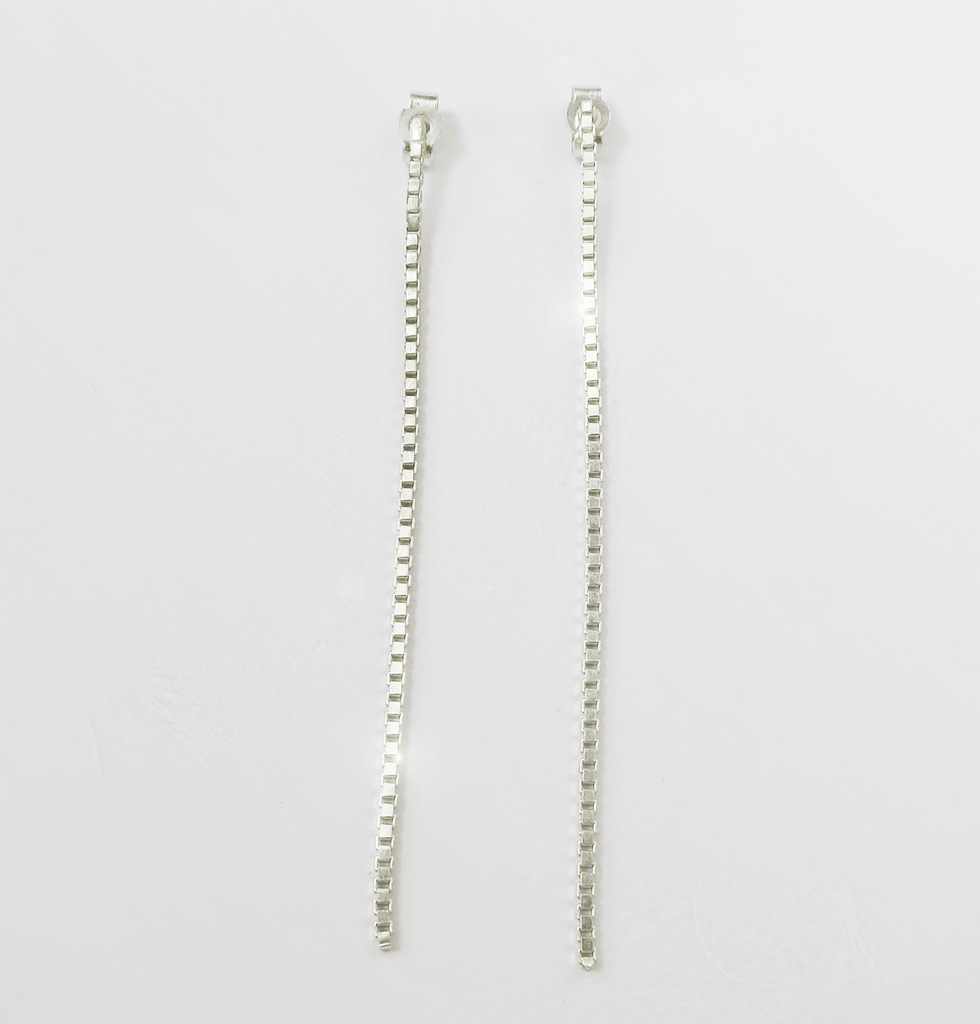 Drop chain earrings