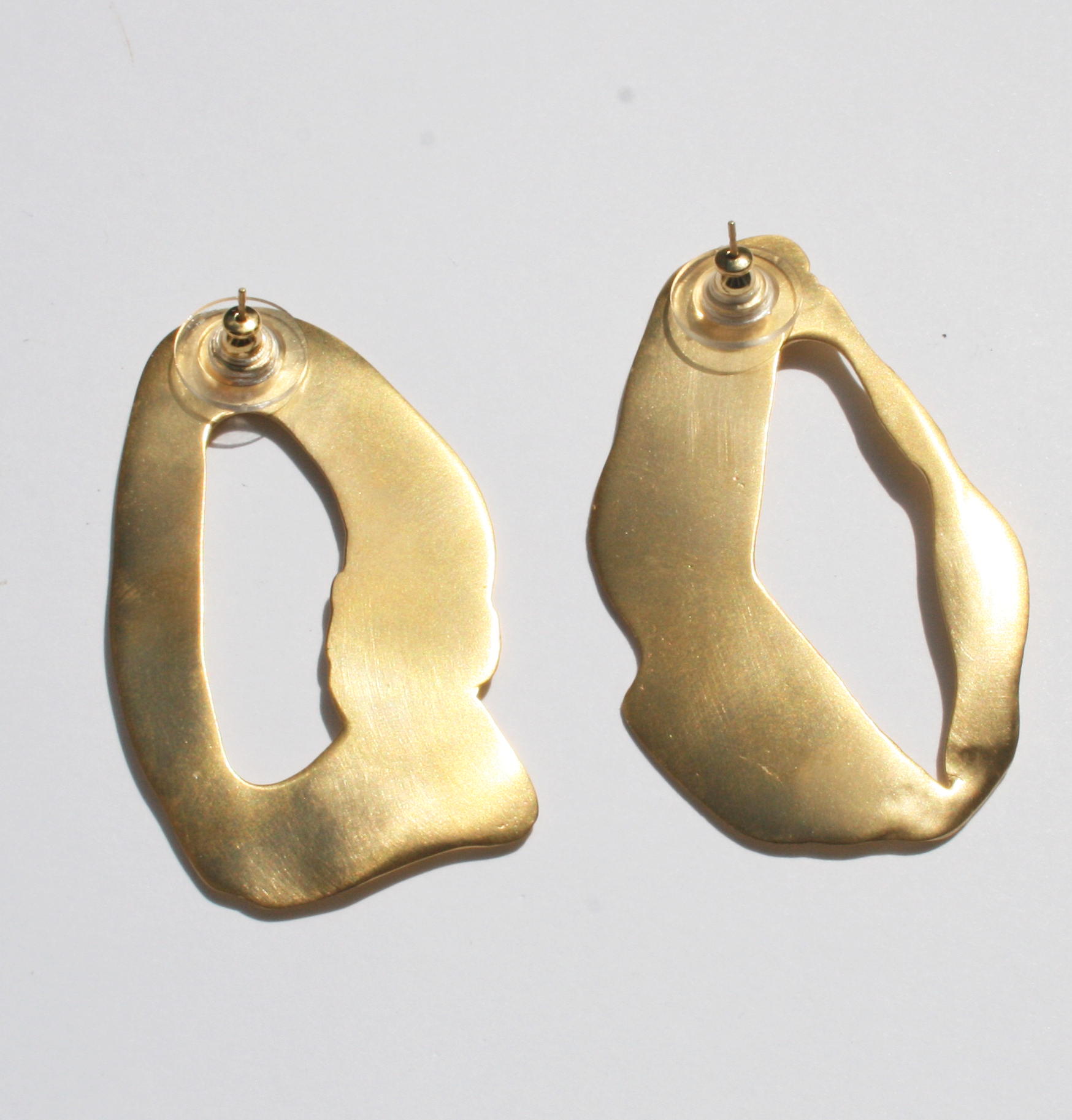 Lava Lake gold earrings - Filia Rex