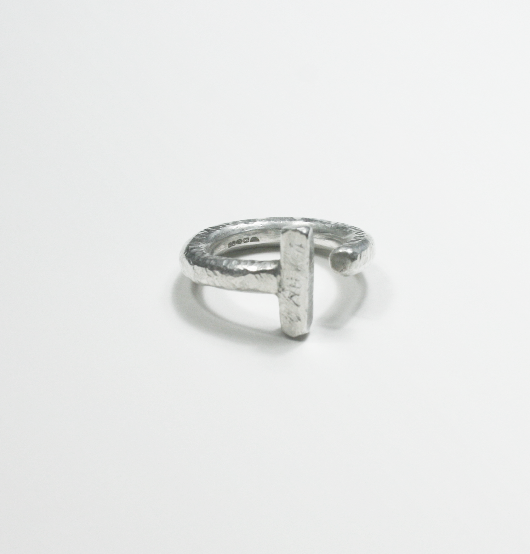 Textured ring - Filia Rex